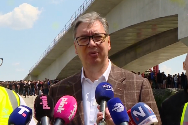 "OSTAĆE OVO ZAPAMĆENO KAO VREME U KOJEM STE NAJVIŠE RADILI I GRADILI" Vučić se oglasio sa moćnom porukom iz Novog Sada! (VIDEO)