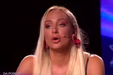 JOŠ RADIMO DA POČNE DA STAJE NA NOGU! Drama u domu Lune Đogani, influenserka objavila tužne vesti!