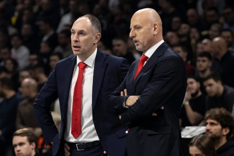 DELIJE SE SLADE: Jedna slika trenera Partizana kruži mrežama, a baš će iznervirati grobare! (FOTO)