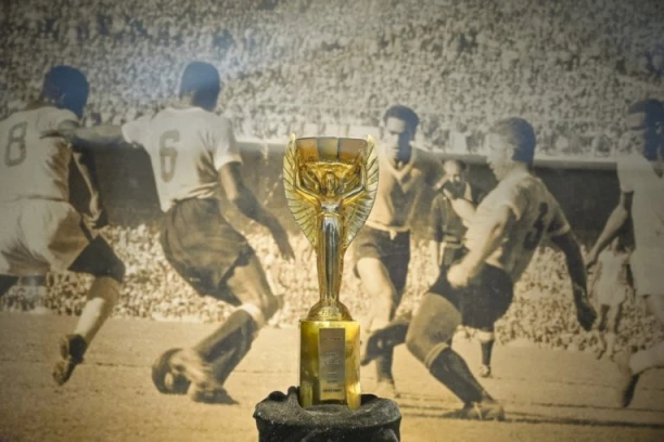 TIRKE, MOŠA I ČUVENA EKIPA... Na današnji dan, počelo je prvo Svetsko prvenstvo u fudbalu!