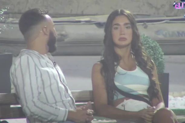 ŠOK-BOMBA ANĐELE ĐURIČIĆ PRED VELIKO FINALE - GASTOZU ĆE SE OKRENUTI ŽELUDAC! Voditelj izvukao ključnu informaciju!