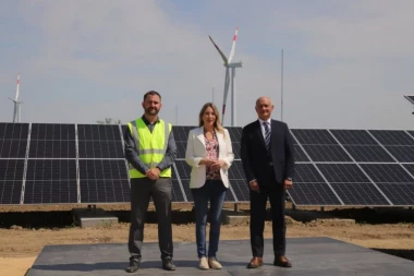 MENJA SE ENERGETSKI KRVOTOK SRBIJE: Puštena u probni rad solarna elektrana "Petka"