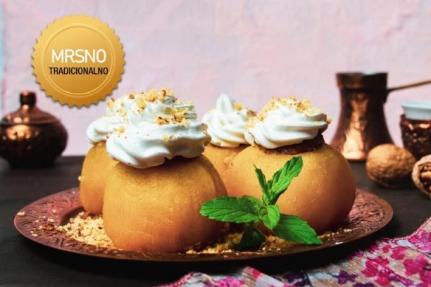 SLATKI OSVEŽAVAJUĆI ZALOGAJ KOME NIKO NE MOŽE ODOLETI: Starinski recept za tufahije koje mirišu na detinjstvo i porodični dom