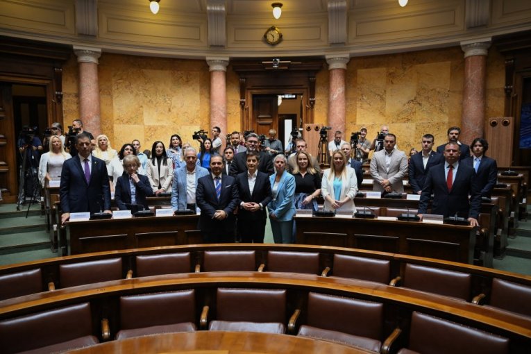 TROJNI SAVEZ U BEOGRADU! Brnabić i Đurić se sastali sa američkim i izraelskim zvaničnicima! (FOTO)