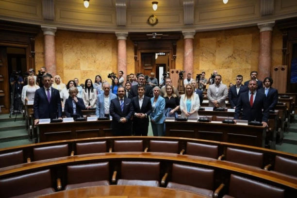 TROJNI SAVEZ U BEOGRADU! Brnabić i Đurić se sastali sa američkim i izraelskim zvaničnicima! (FOTO)