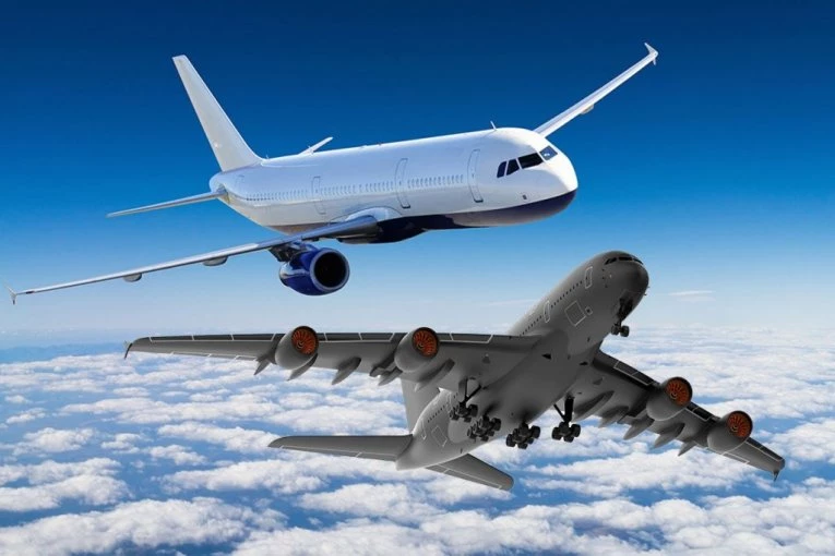 UŽAS! UMALO STRAVIČAN SUDAR PUTNIČKOG I TERETNOG AVIONA! Piloti izveli manevre na 100 metara jedan od drugog i sprečili pogibiju 250 ljudi