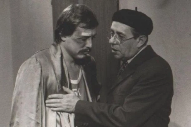 ČEDOMIR NIJE USPEO DA NADMAŠI OCA, ALI JE GLUMIO RAME UZ RAME SA NJIM! Evo u koliko filmova i serija su zajedno glumili!