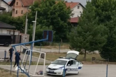 SAZNAJEMO! Telo mladića pronađeno na terenu u Batajnici, policija na licu mesta! (FOTO)