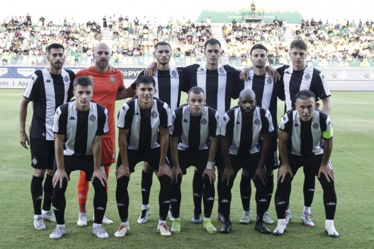 PARTIZAN DVE GODINE NIJE SKINUO SKALP U EVROPI: Iz tadašnjeg tima - ostala su SAMO DVOJICA! (VIDEO)