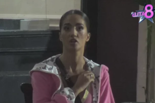 ŠTA SE DESILO SA ANĐELOM ĐURIČIĆ PA JE OVO IZJAVILA?! Na spomen PORODICE otkrila veliku stvar!