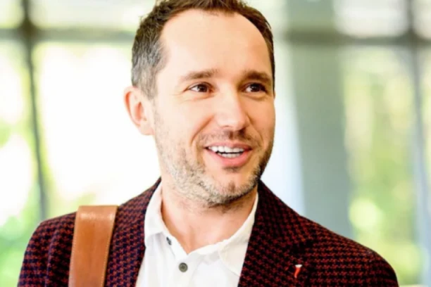 PROFESOR DOŠAO IZ INOSTRANSTVA DA VIDI DECU, PA JE BRUTALNO UBIJEN! Policija odmah privela BIVŠU ŽENU, a onda se dogodio OBRT!