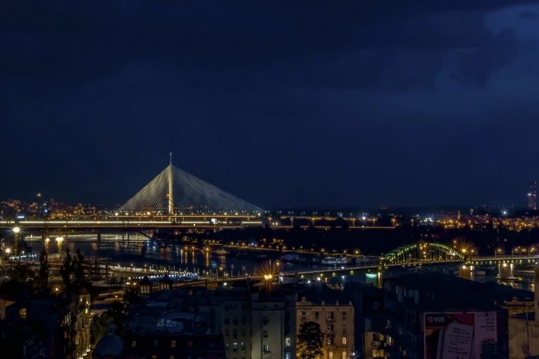 USNIMLJEN INCIDENT NA MOSTU NA ADI! Pevač se našao u JEZIVOJ SITUACIJI - obratio se POLICIJI (VIDEO)