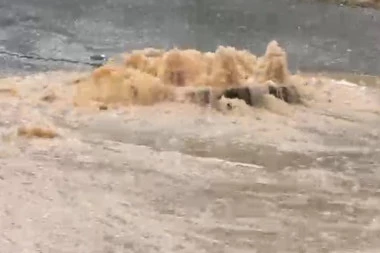 UPOZORENJE ZA GRAĐANE! Proglašene vanredne odbrane od poplava u ovom delu Srbije!