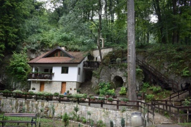 TUMANSKO ČUDO PRIRODE DOBILO JAČU DRŽAVNU ZAŠTITU: Uredbom Vlade celo područje proglašeno dobrom od regionalnog značaja