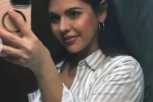 PORODIČAN SKANDAL NAŠE PEVAČICE! Pojavile se EKSPLICITNE FOTOGRAFIJE, otkrila ko joj je PODMETNUO aferu!