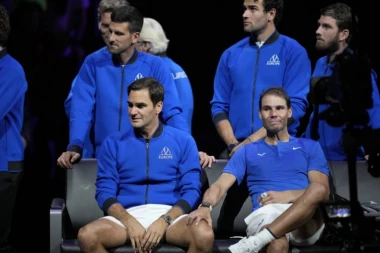 FEDERER JAVNO "PROZVAO" NOVAKA: Voleo bih da sednemo i popričamo! Rafa je počeo da shvata...