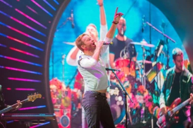 "SVETI BOŽE!" Svi komentarišu reakciju muzičara koji je razotkrio ljubavnu aferu direktora Astronomera (VIDEO)