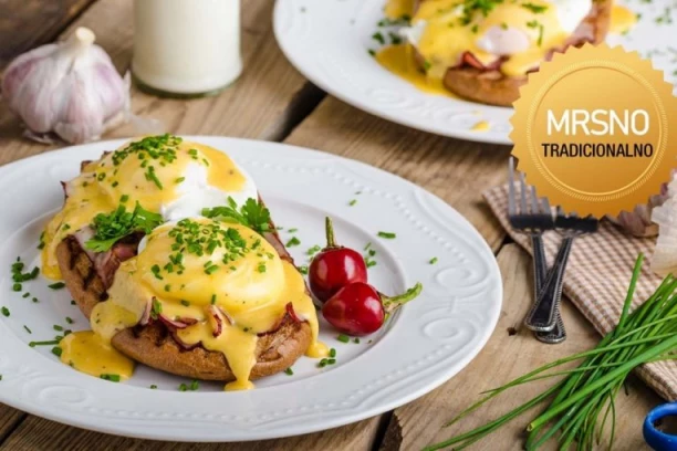 NE BACAJTE BAJAT HLEB: Pretvorite ga u savršen doručak za 5 minuta po starom receptu naših baka