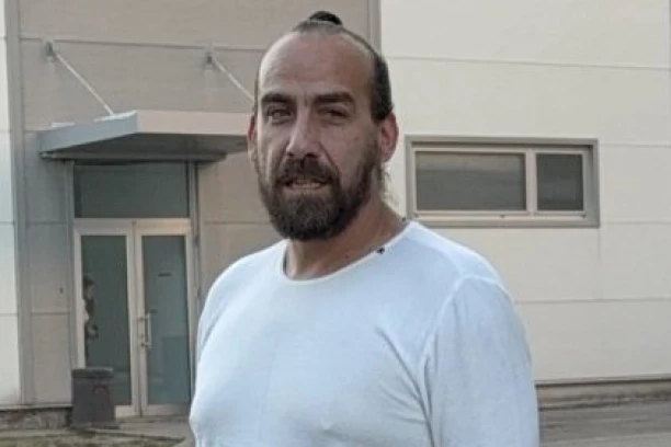 TENZIJE DOSTIGLE VRHUNAC! Milovan morao da sklanja Aleksandru od majke, umalo ŽESTOK OBRAČUN! (VIDEO)