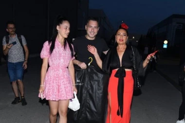 ZLATA PETROVIĆ VRIŠTI OD STRESA! Stigla u Šimanovce na finale "Elite 8", OVO hitno dostavlja sinu Jovanu! (VIDEO)