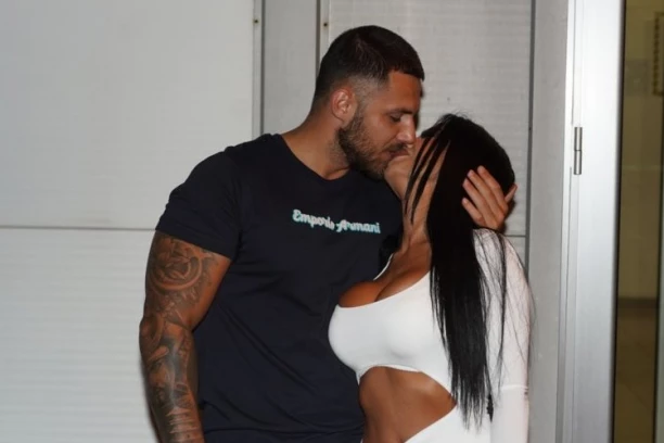 "ON SMRDI NA KILOMETAR, ONA JE OSTALA MALA ZBOG ZLOBE" Isplivale STRAVIČNE optužbe o učesnicima "Elite 8", spremno čeka TUŽBU za svoje reči! (VIDEO)