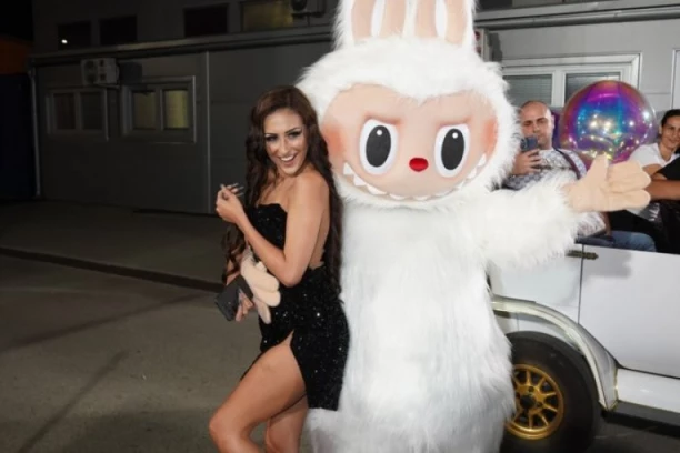 ŠTA SE DEŠAVA SA STEFANI GRUJIĆ NA FINALU ELITE?! Prelazi da živi sa Munjezom, pa priznala sve o DETETU! (VIDEO)