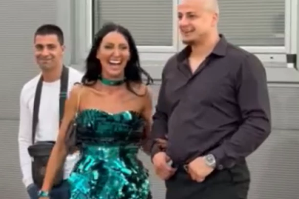 SOFIJA ĆE DOŽIVETI ERUPCIJU KADA VIDI OVO! Slađa Poršelina se ne odvaja od Terze! (VIDEO)