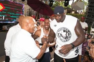 "ULAZIM KOD TAJSONA, A TIGAR TRČI NIZ STEPENICE! Šek otkrio ludu scenu koju nikad neće zaboraviti! (VIDEO)