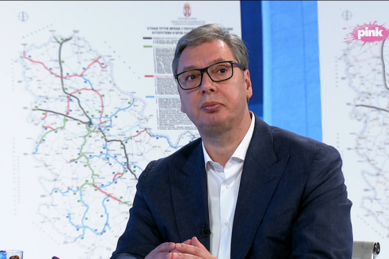 "SRBIJA IMA MNOGO VEĆIH PROBLEMA OD BLOKADERA!" Vučić siguran u pobedu: Teror mora da prestane!