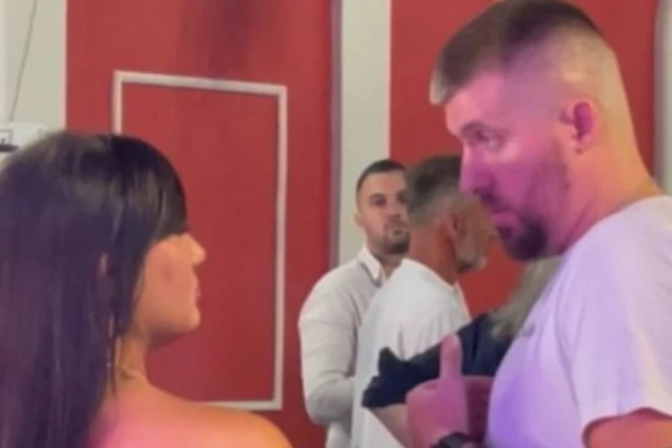 SKANDAL! KORDA NASRNUO NA ANU NIKOLIĆ: Prekršio ZABRANU PRILASKA, obezbeđenje HITNO reagovalo - jedva ga obuzdali!