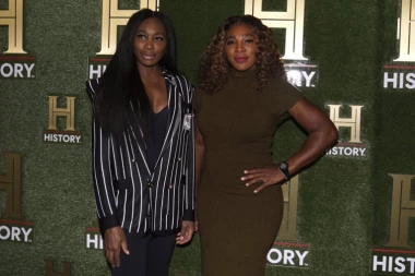 VILIJAMSOVA SE VRAĆA TENISU! ANA, ŠTA ČEKAŠ? Odmah poželela da sestra zaigra uz nju