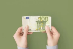 KAKO SU MENJAČNICE PREVARILE GRAĐANE: Radili van tokova, kurs evra išao i do 122 dinara!