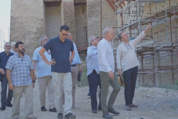 DOBRE VESTI SA SVETE GORE - MINISTAR SELAKOVIĆ SE OGLASIO IZ HILANDARA: Možemo reći da je sve završeno! (FOTO)