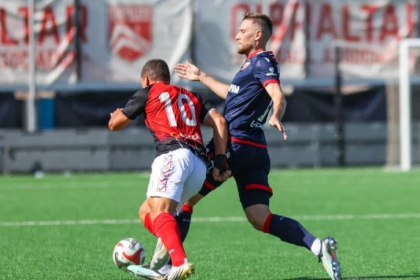 PA OVO JE URNEBESNO: Pogledajte kako se zove teren na kojem se Linkoln sprema za Zvezdu! (18+)