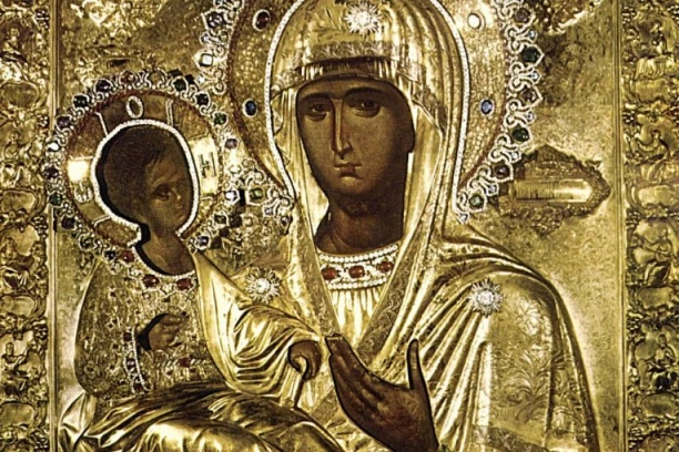 ČUDESNA RUKA KOJA JE PROMENILA TOK ISTORIJE PRAVOSLAVLJA: Danas je veliki praznik i crno slovo – slavimo ikonu Bogorodice Trojeručice