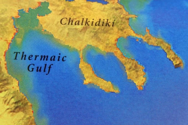 SVI KOJI DOLAZE U GRČKU OVO MORAJU DA ZNAJU: Velika izmena saobraćaja na Halkidikiju, kazna 300 evra