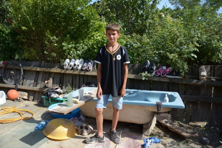 Republika u Titelu u akciji pomaganja dečaku Dušanu Ljuboviću