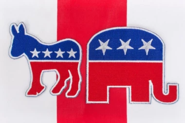 DEMOKRATE PALE NAJNIŽE U POSLEDNJIH 35 GODINA: Trampov rejting strmoglavo pao, nakon svega šest meseci