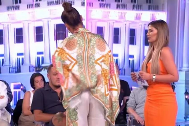 NAGLI PREKID PROGRAMA NA PINKU! Kačavenda kao zver NASRNULA na Gastoza, krenula da POLIVA - voditeljka se ISPREČILA između njih! (VIDEO)