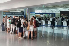 PAKAO JE BLAGA REČ ZA ONO ŠTO NAS ČEKA! Oglasile se avio-kompanije, pripremite se za UŽASNU PROMENU posle Vaskrsa!