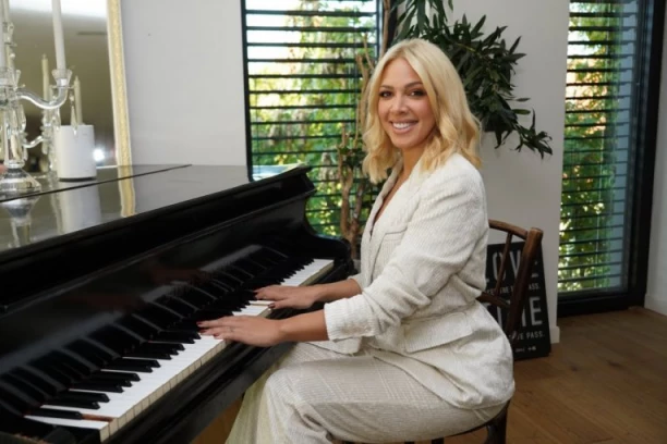 TRUDNA MILICA TODOROVIĆ KRIJE OCA DETETA A OVAKO JE PRIČALA O BIVŠIMA! Sa ovim momcima je bila pre nego što se smirila!