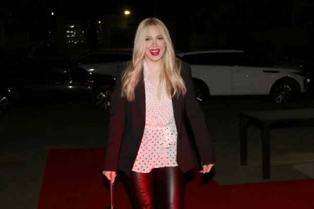 EVO ZAŠTO MILICA TODOROVIĆ KRIJE OCA SVOG DETETA! Naša pevačica se IZLANULA, pa sve obelodanila!