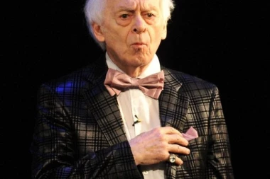 NIKOLA SIMIĆ DOŽIVEO VELIKU NEPRAVDU U MLADOSTI! Na prevaru postao glumac, a za VELIKU TAJNU saznao decenijama kasnije!