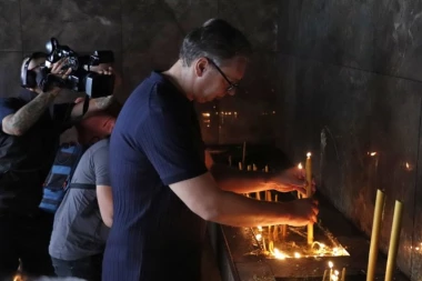 PREDSEDNIK SRBIJE ALEKSANDAR VUČIĆ OBIŠAO MANASTIR TUMANE: "Našem narodu je važan mir"