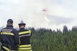 VELIKI POŽAR IZ CRNE GORE STIGAO U SRBIJU! Na Kamenoj Gori vetar širi vatru koja GUTA SVE PRED SOBOM! (VIDEO)