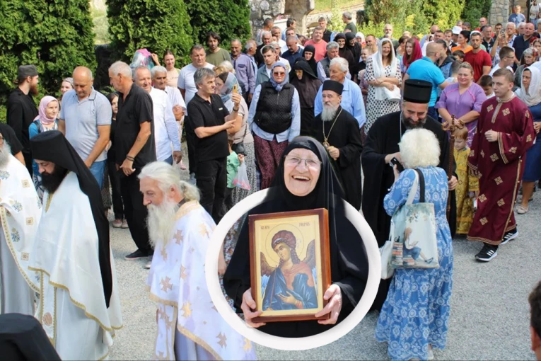 KUMANICA SPOJILA NEBO I ZEMLJU NA DAN SLAVE: Reke vernih slile se na sabranje u jednoj od najlepših svetinja na granici Srbije i Crne Gore