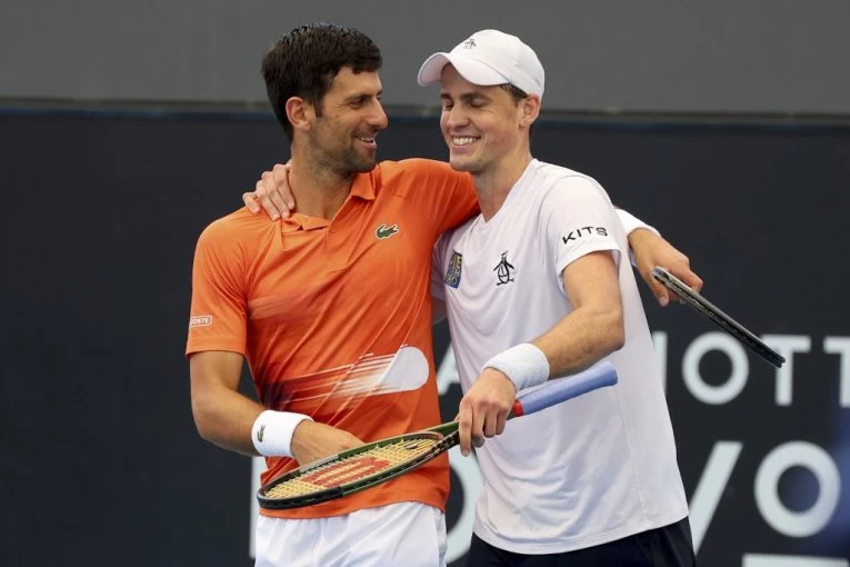 VELIKI NOVAKOV PRIJATELJ ZAVRŠIO KARIJERU: Oprostio se od tenisa emotivnom porukom!