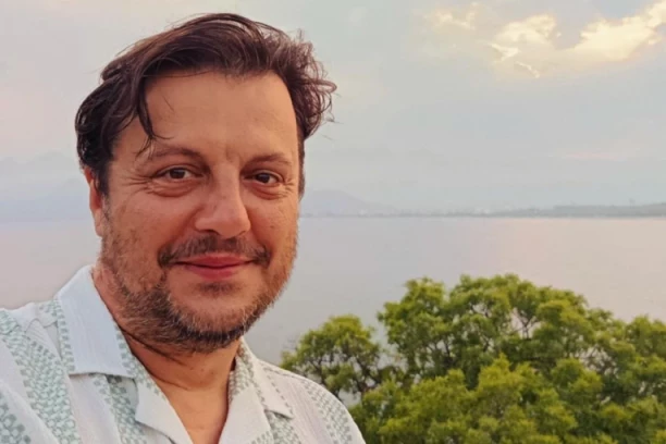 SRBIN PREKO NOĆI POSTAO HEROJ! Zoran onesposobio teroristu 10.000 metara iznad zemlje, oglasila se njegova sestra kad je videla SNIMAK!