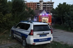 PRONAĐEN PIŠTOLJ U PRTLJAŽNIKU AUTOMOBILA! Uhapšena dvojica mladića u Bačkoj Palanci, završili u pritvoru!