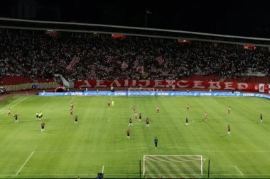 SVE JE SPREMNO, SRBIN BLIZU PREMIJER LIGE: Bornmut oslobodio mesto defanzivcu Crvene zvezde - seli se na jug Engleske?